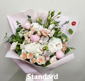 Cashmere - Hand-Tied Bouquet